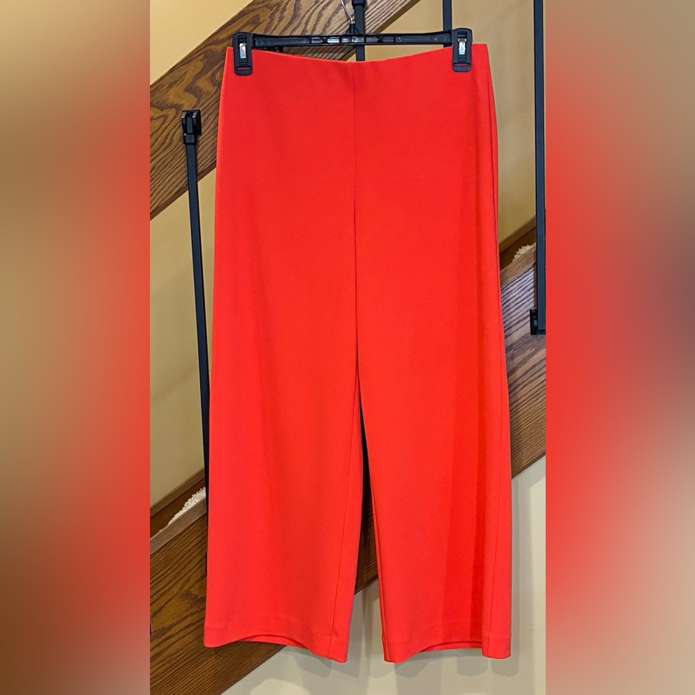 LOFT Red Cropped Pants